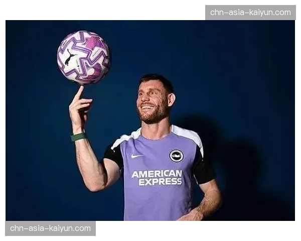 38岁老将米尔纳替补登场，完成个人第650场英超比赛