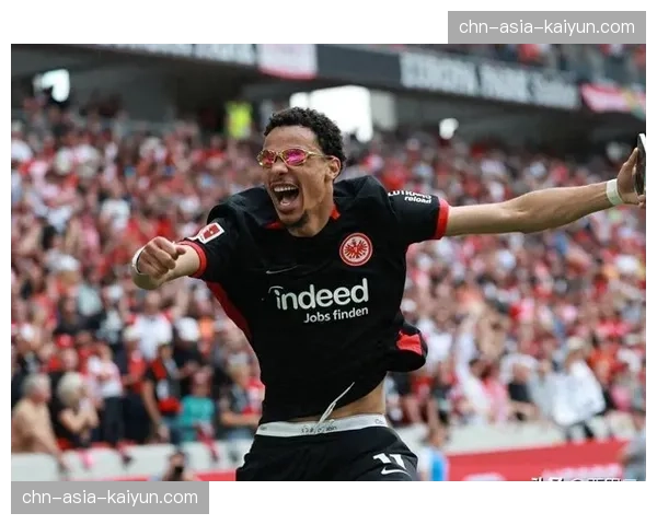TA谈利物浦夏窗：后场问题很大，需引进有经验和领导力的球员